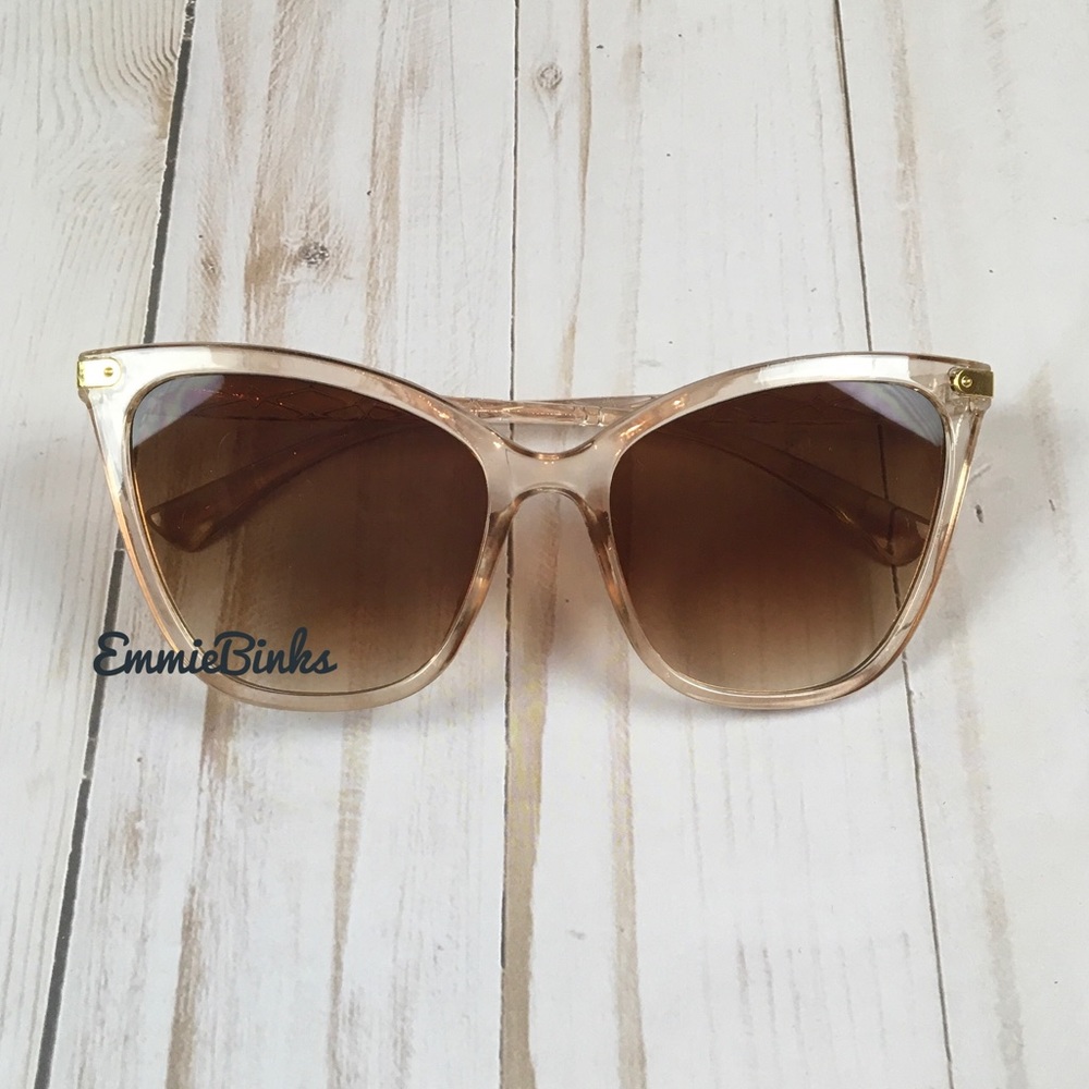 New 3 Pair Ladies Cat Eye Sunglasses ~ 3 Piece Package Set - Picture 4 of 14
